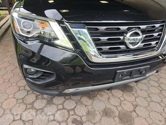 2017 Nissan Pathfinder Platinum – miniatura 24
