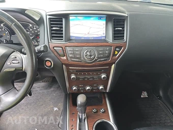 2017 Nissan Pathfinder Platinum – miniatura 11
