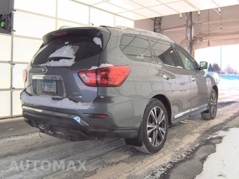 2017 Nissan Pathfinder Platinum – miniatura 4