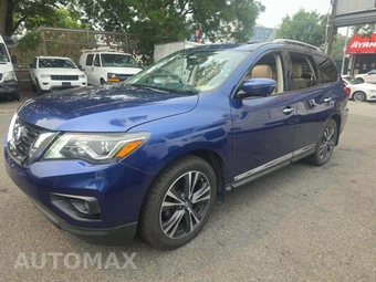 2017 Nissan Pathfinder Platinum