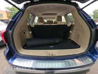 2017 Nissan Pathfinder Platinum – miniatura 15