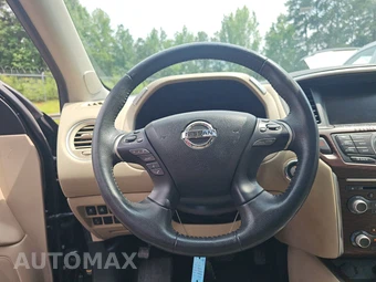 2017 Nissan Pathfinder Platinum - miniatura 10