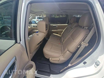 2017 Nissan Pathfinder Platinum – miniatura 13