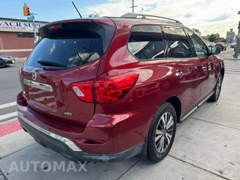 2017 Nissan Pathfinder S - miniatura 8