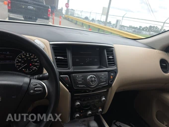 2017 Nissan Pathfinder S – miniatura 11