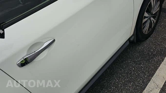 2017 Nissan Pathfinder S - miniatura 25