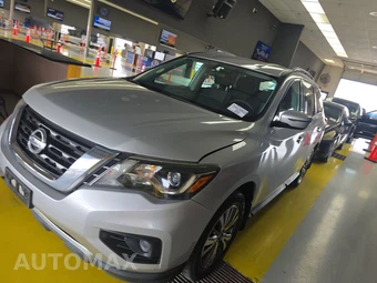 2017 Nissan Pathfinder S - miniatura 4