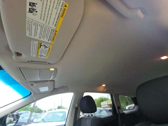 2017 Nissan Pathfinder S – miniatura 11