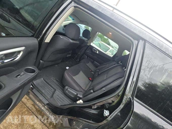 2017 Nissan Pathfinder S – miniatura 13