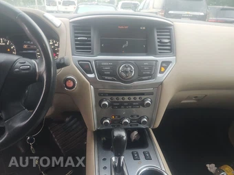 2017 Nissan Pathfinder SL - miniatura 11