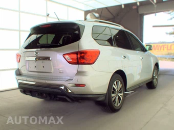 2017 Nissan Pathfinder SL – miniatura 4