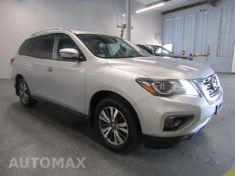 2017 Nissan Pathfinder SL – miniatura 3