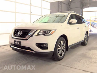 2017 Nissan Pathfinder SL