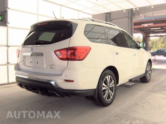 2017 Nissan Pathfinder SL – miniatura 4