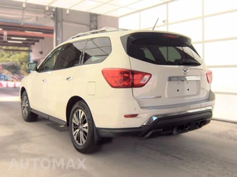 2017 Nissan Pathfinder SL – miniatura 6