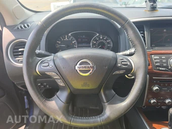 2017 Nissan Pathfinder SL – miniatura 10