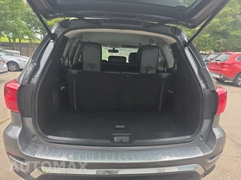 2017 Nissan Pathfinder SL – miniatura 14
