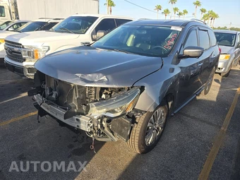 2017 Nissan Pathfinder SL