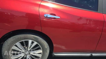 2017 Nissan Pathfinder SV – miniatura 29