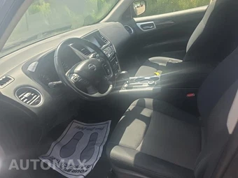 2017 Nissan Pathfinder SV – miniatura 13
