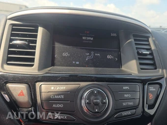2017 Nissan Pathfinder SV – miniatura 11