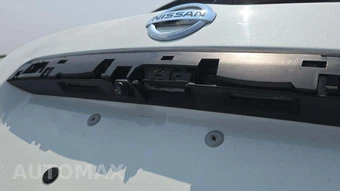 2017 Nissan Pathfinder SV - miniatura 33
