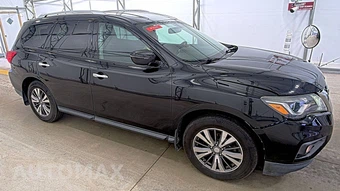 2017 Nissan Pathfinder SV – miniatura 3