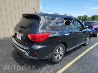 2017 Nissan Pathfinder SV – miniatura 4