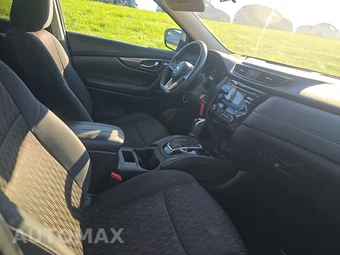 2017 Nissan Rogue S - miniatura 8