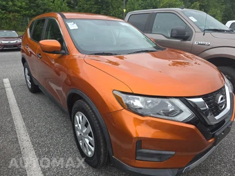 2017 Nissan Rogue S - miniatura 3