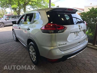 2017 Nissan Rogue S – miniatura 2