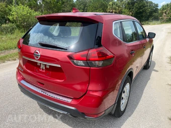 2017 Nissan Rogue S - miniatura 6