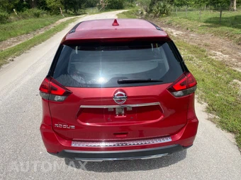 2017 Nissan Rogue S - miniatura 7