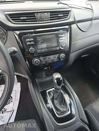 2017 Nissan Rogue S – miniatura 10