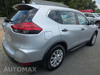 2017 Nissan Rogue S – miniatura 3