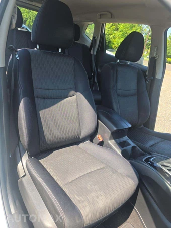 2017 Nissan Rogue S - miniatura 18