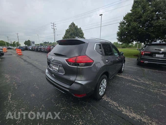 2017 Nissan Rogue S - miniatura 3