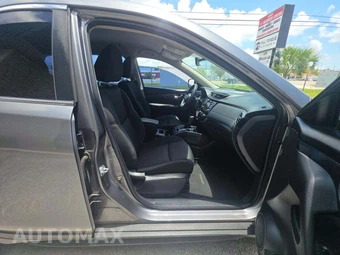 2017 Nissan Rogue S - miniatura 18