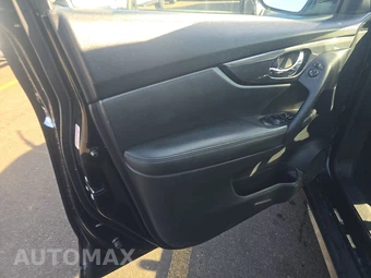 2017 Nissan Rogue S – miniatura 9