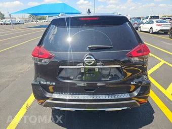 2017 Nissan Rogue SL – miniatura 5