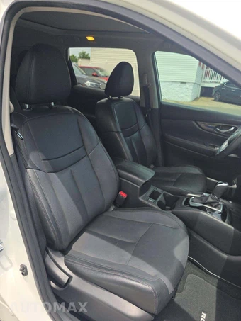 2017 Nissan Rogue SL – miniatura 18