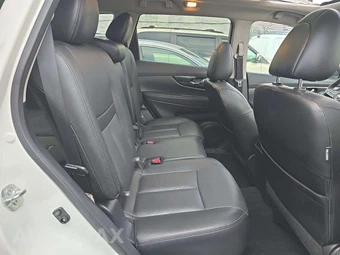2017 Nissan Rogue SL - miniatura 16
