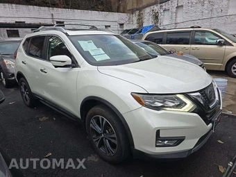 2017 Nissan Rogue SL - miniatura 4