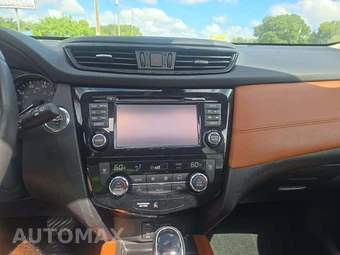 2017 Nissan Rogue SL - miniatura 10