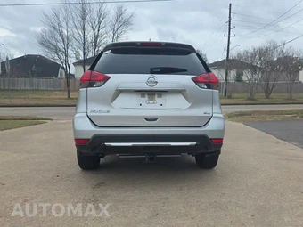 2017 Nissan Rogue SL – miniatura 4