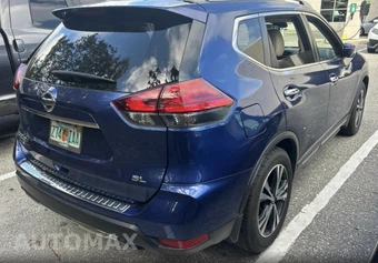 2017 Nissan Rogue SL - miniatura 5