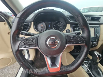 2017 Nissan Rogue SL - miniatura 10