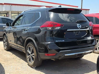 2017 Nissan Rogue SL – miniatura 2
