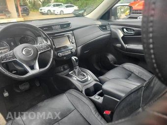 2017 Nissan Rogue SL - miniatura 196
