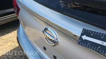 2017 Nissan Rogue Sport S - miniatura 39